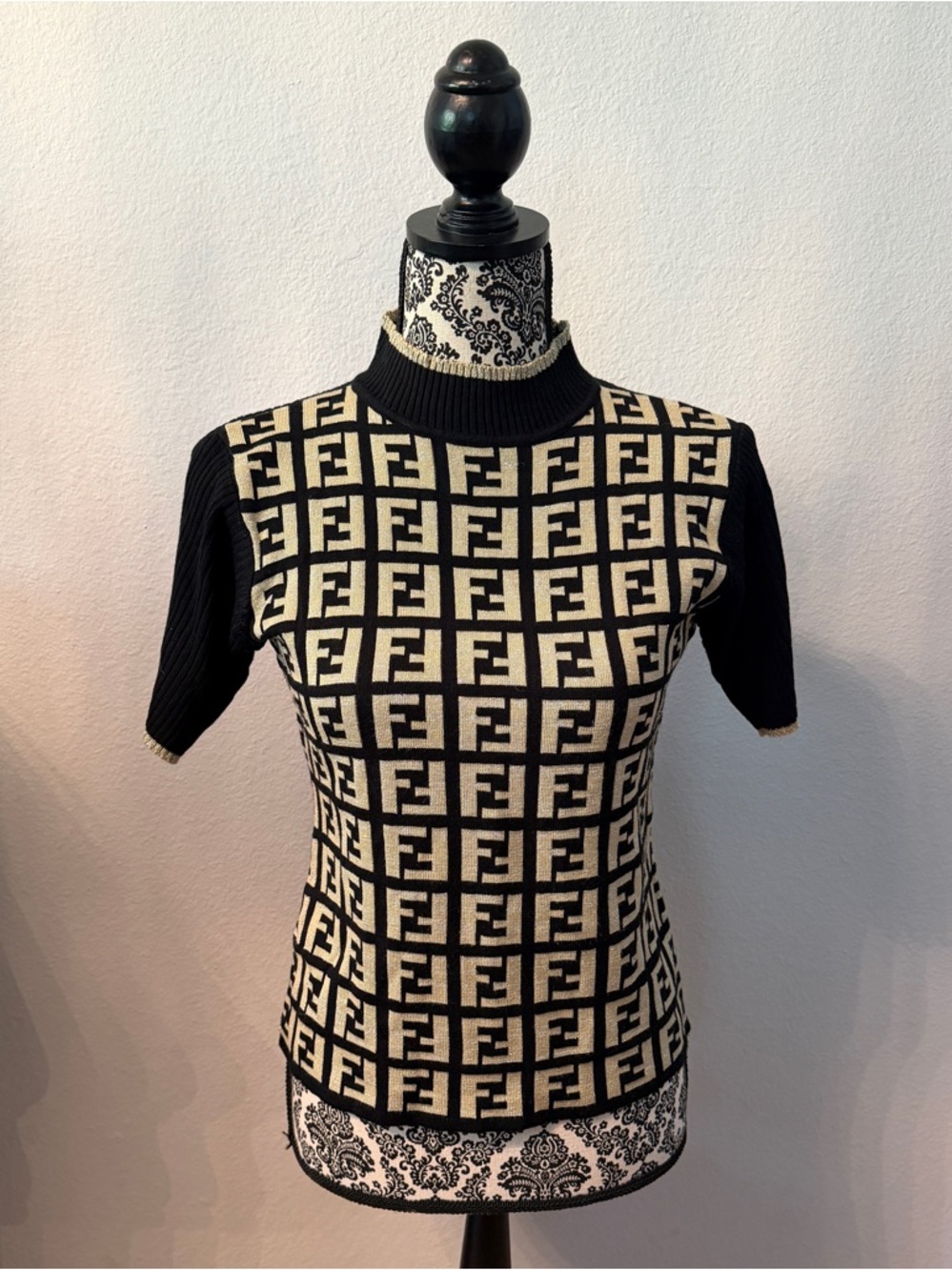 Fendi Zucca Short-Sleeve Knit Sweater Top